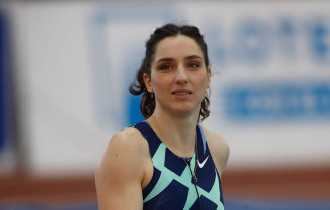 Фото: Ирина Жук выиграла турнир во Франции с новым рекордом Беларуси в прыжках с шестом в помещении