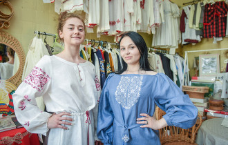 Фото: Льняная одежда и эксклюзивная плетёная мебель: где в Гомеле купить товары фабрики «Любна»