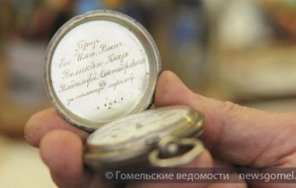 Фото: Гомельчанин уже более 20 лет восстанавливает часы