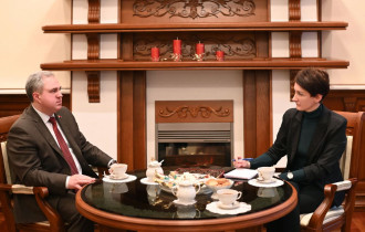 Фото: Новогоднее интервью за чашкой чая с мэром Гомеля Владимиром Приваловым