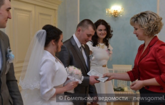 Фото: 14 февраля в Гомеле было зарегистрировано 75 браков