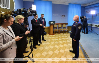 Фото: Дела экстремистской направленности и настораживающие моменты. Подробности доклада у Лукашенко главы СК