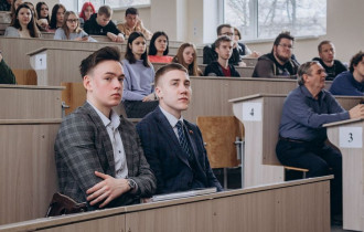 Фото: Студенты и преподаватели БелГУТа слушали послание Президента к народу