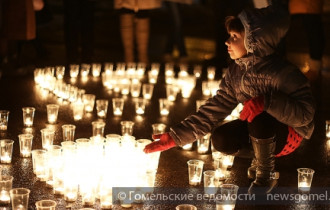 Фото: Гомельчане зажгли из свеч "сердце"