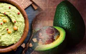 Фото: Полезный хумус из авокадо: лучше любых намазок