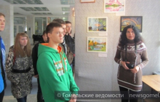 Фото: В ГГУ открылась экспозиция работ Ирины Евтуховой
