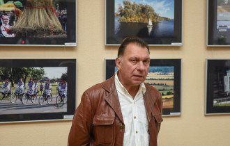 Фото: Выставка Сергея Холодилина открылась в центральной городской библиотеке имени А. И. Герцена