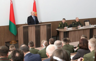 Фото: Беларусь не отступит от реализации мирной внешней политики – Лукашенко