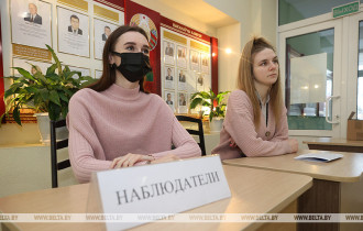 Фото: Кочанова о досрочном голосовании: люди очень активно приходят, чтобы отдать свой голос