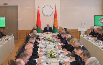 Фото: Лукашенко провел совещание по развитию АПК Витебской области