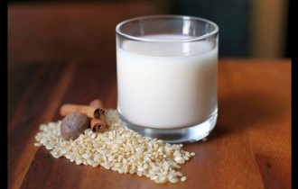 Фото: Рецепт веганов: как сделать кунжутное молоко дома