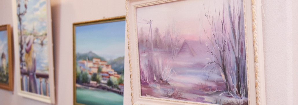 Выставка живописи Ольги Копачёвой «Art прогулка» открылась в Гомеле