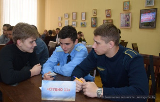 Фото: В библиотеке Герцена состоялся городской интеллектуальный турнир «Беларусь – мая Айчына!»