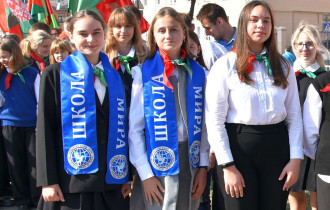 Фото: Гомель принимает фестиваль Школ мира «Мы – дети твои, Беларусь!»  