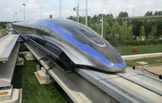 Фото: В Китае презентовали самый быстрый в мире пассажирский поезд – видео