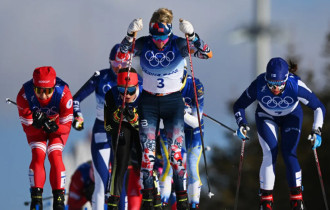 Фото: Норвежская лыжница Тереза Йохауг стала первой чемпионкой Игр в Пекине