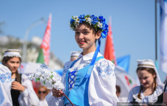 Фото: 15 тысяч гомельчан приняли участие в праздничном шествии ко Дню Независимости Республики Беларусь