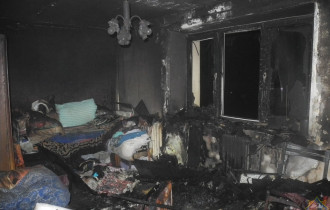 Фото: В Гомеле при пожаре квартиры спасена хозяйка