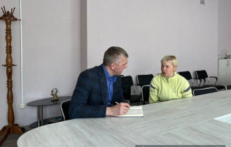 Фото: В Гомеле состоялся единый день депутата: Дмитрий Нилов пообщался с трудовым коллективом СШ № 61