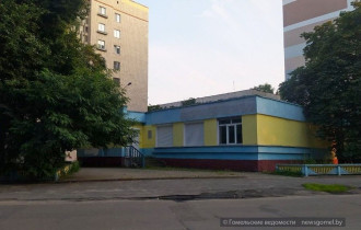 Фото: Вопрос ребром: что планируется в здании по улице Рогачёвской напротив дома № 17?