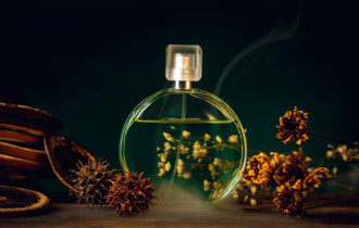 Фото:  Какой парфюм выбрать для себя на осень 2021