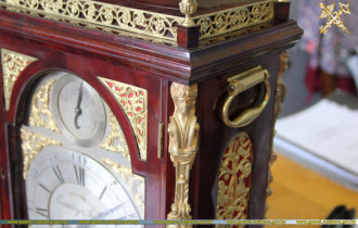 Фото: Гомельские таможенники изъяли часы XVIII века
