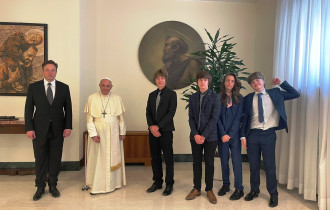 Фото: Илон Маск встретился с Папой Римским