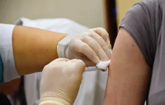 Фото: Я прививок не боюсь: вакцинацию от гриппа и COVID-19 прошли сотрудники «Гомельских ведомостей»