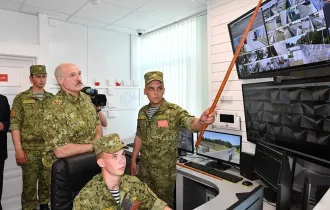 Фото: Лукашенко ознакомился с обеспечением погранбезопасности Беларуси