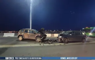 Фото: На Новобелицком путепроводе произошло ДТП с участием четырёх транспортных средств. Есть пострадавшие