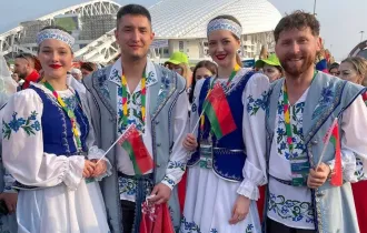 Фото: Гомельчане участвуют в параде национальных культур на Всемирном фестивале молодёжи