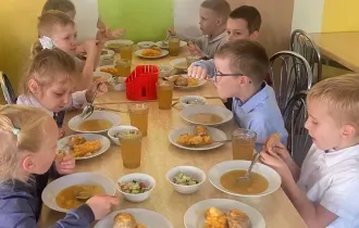 Фото: Вместо митболов – котлеты: в Гомеле школы и гимназии переходят на новые принципы организации питания