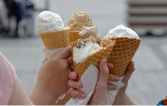 Фото: Что происходит с организмом, когда вы едите мороженое?