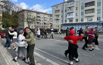 Фото: Ретро-праздник под музыку военных лет прошёл в центре Новобелицы