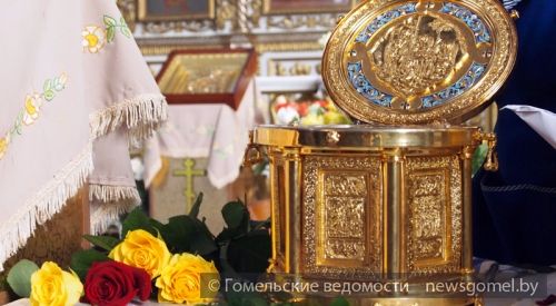 Фото: 29 августа в Гомель будет принесен ковчег с частицей мощей Матроны Московской и поклонный Крест-мощевик