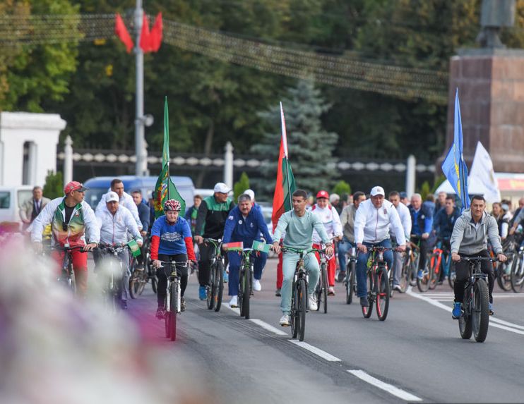 Фото: В Гомеле состоялся велопробег «В единстве сила»