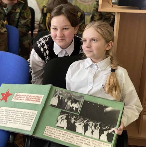 Фото: Мы не забудем: урок исторической памяти провели в средней школе № 3 имени Д. Н. Пенязькова