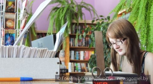 Фото: "Зелёная" инновация: в Гомеле открылась экобиблиотека