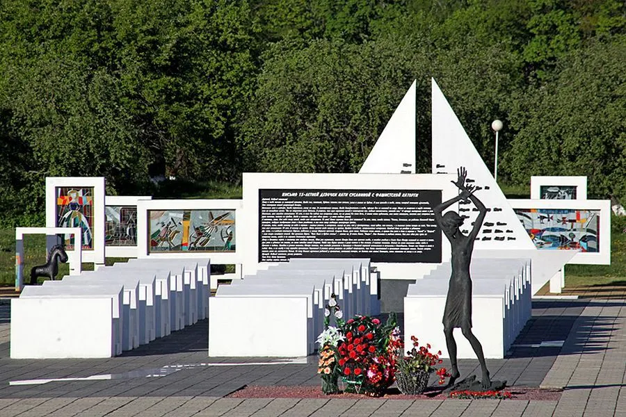 Фото: Гомельские студенты посетят мемориал «Памяти детям – жертвам Великой Отечественной войны» в Красном Береге