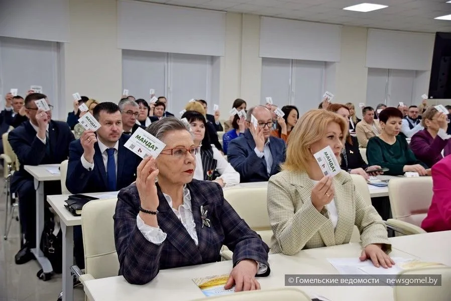 Фото: Профессионалы и активисты: от "Белой Руси" выдвинуты кандидаты в делегаты ВНС
